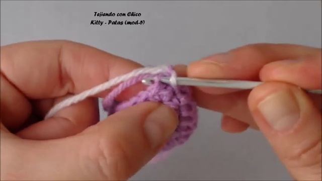 Tutorial amigurumi Hello Kitty - Patas (mod-5)