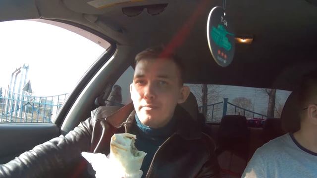приехали в кировский и нашли кафе под названием.... тестируем шаверму!