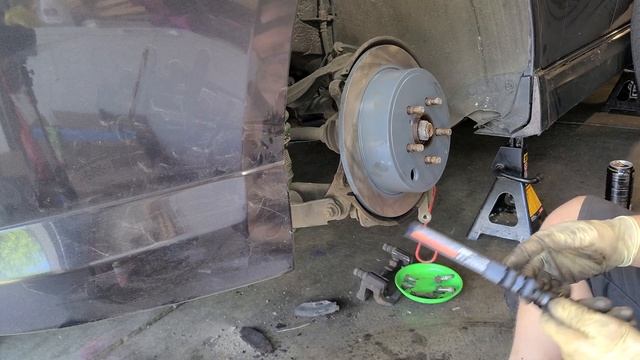 2008 Subaru WRX rear rotors and pads replacement