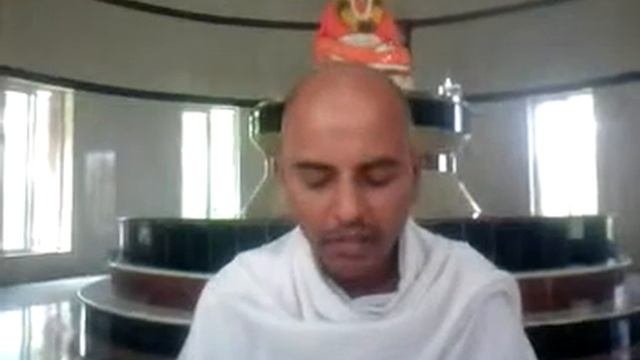 BRAHMACHARI VIJAYANANDA- YOGA VAASISTA RATNAKARAM PATANAM-7 Mts.flv