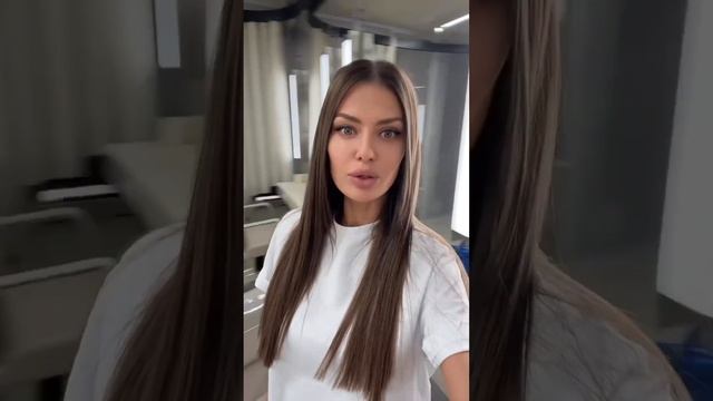 Ну что, встречайте меня брюнетку! Спасибо .. - Виктория Боня