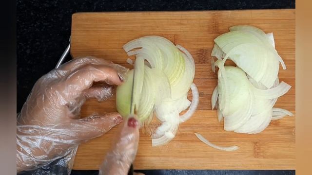 очень лёгкий в приготовлении и очень вкусный салат с Языком . Тіл қосылған дәмді салат.