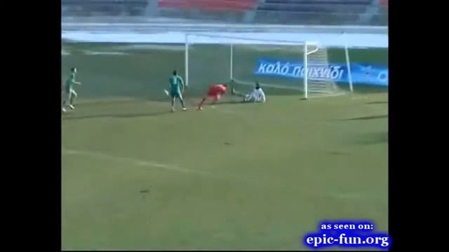 Давай по воротам Виталя