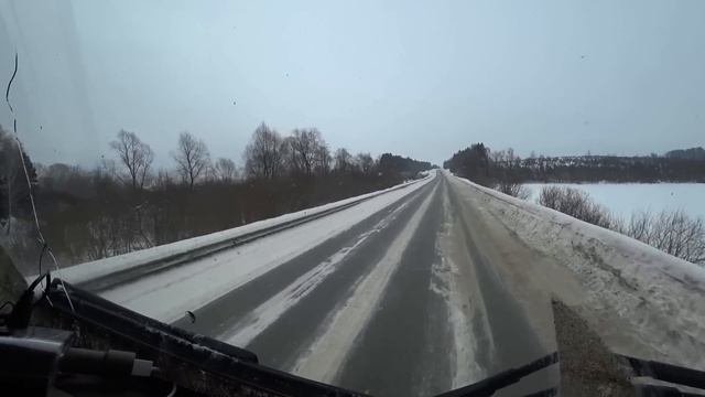 СКОЛЬЗКАЯ ДОРОГА. ПИЩИМСКУЛИМНО ЕДЕМ. МОСКВА - ЕКАТЕРИНБУРГ.