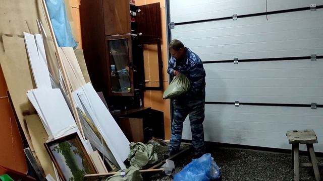 VLOG 13.08.2021 Разгребли хлам в гараже//дети в детской//заморозила томатную пасту .