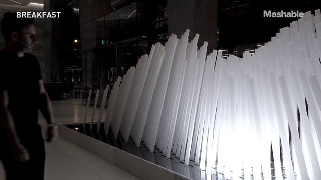 Introducing the Sculpture that Truly Moves with The Wind | Mashable