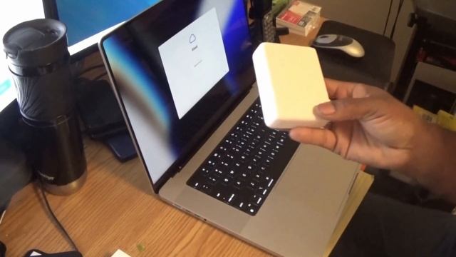 Apple MacBook Pro with M1 Pro CPU unboxing.