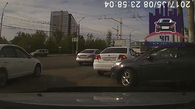 Краснодарская - Партизана Железняка