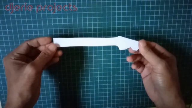 DIY Miniature Guitar Fender Stratocaster Yngwie Malmsteen From PVC