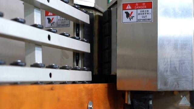 Станок для обработки прямолинейной кромки стекла Mercury Euro BSK 9325 9 шпинделей