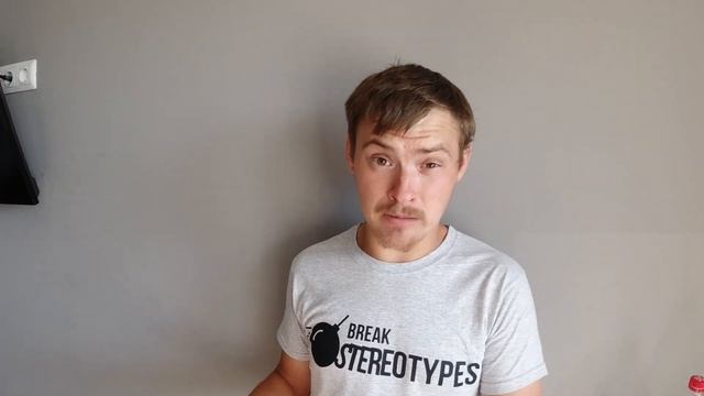 Что в наших рюкзаках / 2 месяца в путешествии автостопом / Сколько весят наши рюкзаки