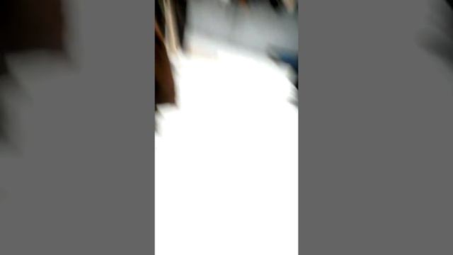 Я в магазине Евротекс и ещё я хожу на одежде