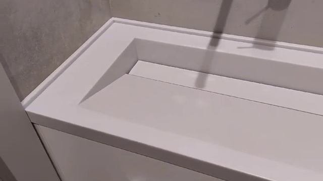 Умывальники со скрытыми сливами