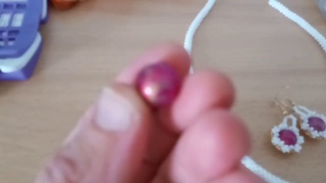 Вышиваю и плету украшение из бисера