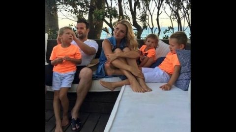 10 минут назад Первое фото Марии Кожевниковой с четвертым ребенком