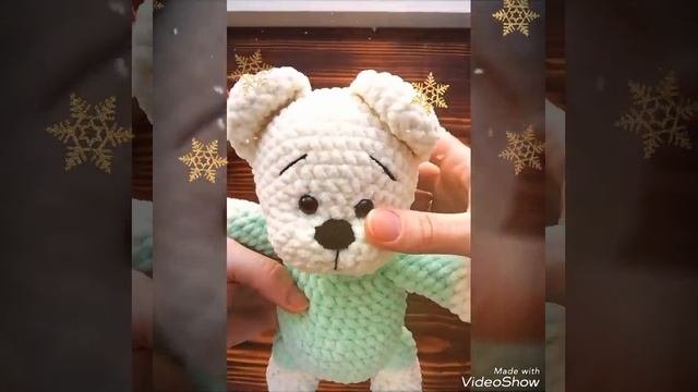 Плюшевый мишка в пижаме