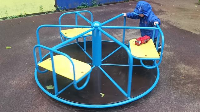 Марк. Карусель.