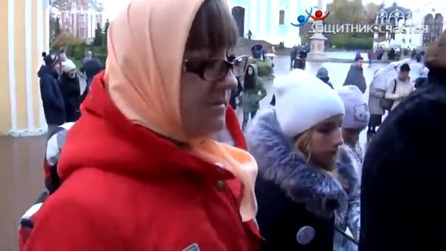 Защитник счастья - Воскресный папа в Свято Троицкой Сергиевой Лавре 15.10.2016