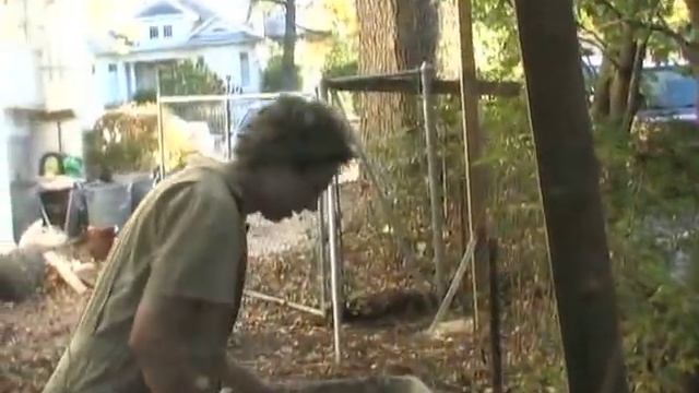 Build a Privacy Fence : Secure a Fence Post