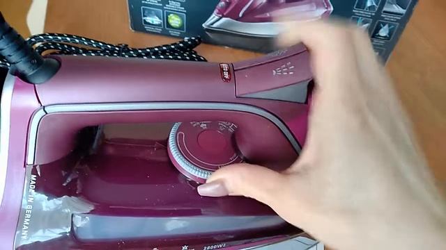 Распаковка утюга ROWENTA DW 8220F1