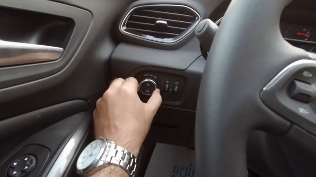 استعراض مواصفات اوبل جراند لاند 2022 هاي لاين Opel Grandland X