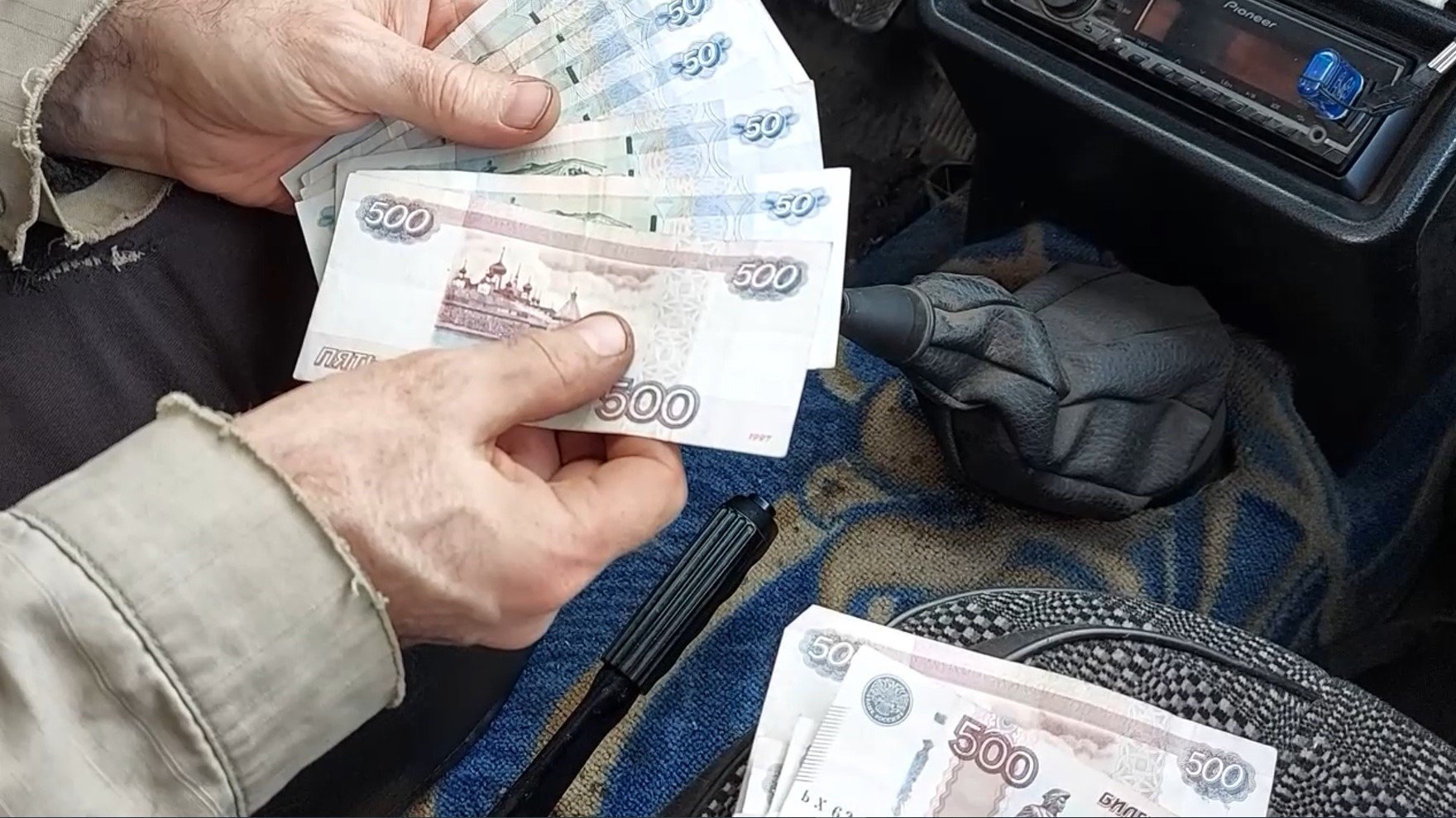 Поиск металлолома на заброшенном полевом стане СССР. Показываю, сколько удалось на этом заработать