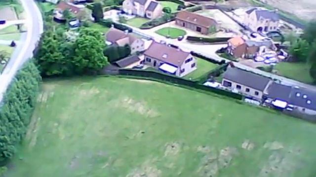 RC Helicopter MJX T40 high in the sky