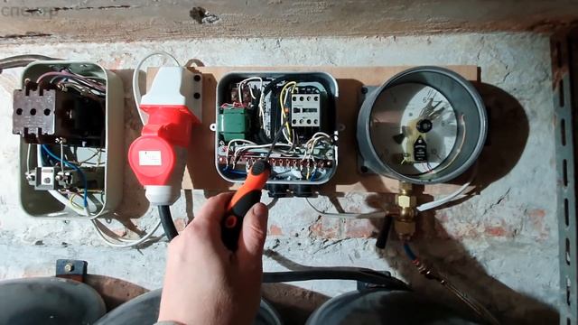 Ресивер из Газовых Баллонов в Гараж