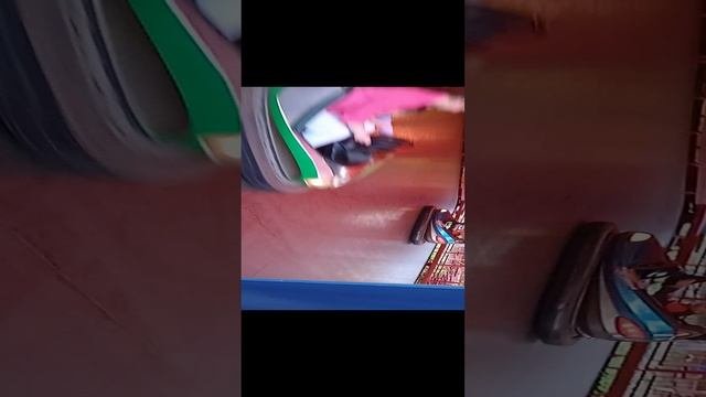 электрокары. катаемся на электрокарах в парке атракционов
