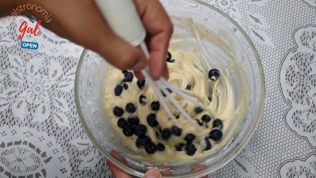 MUFFIN de limão e BLUEBERRY com CRUMBLE