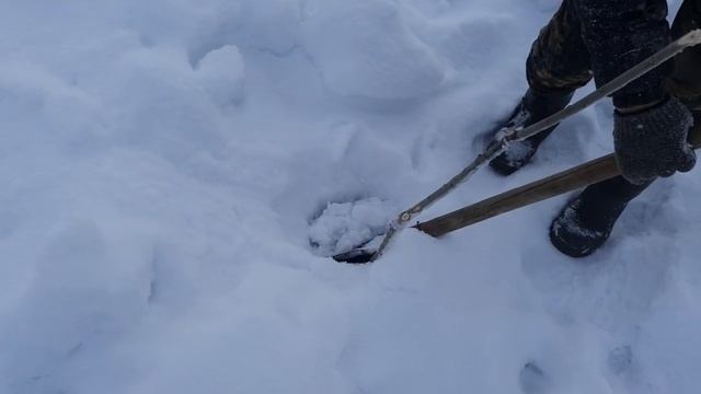 Как зимой ловим рыбу, проверям ,,уды,,.