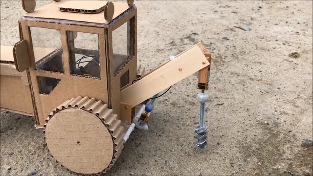 DIY Tractor With Mounted Drilling Rig - Cardboard Toy