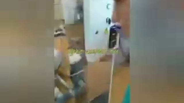 Перевернул телегу с творогом. Подъемник перевернул жизнь не одного...