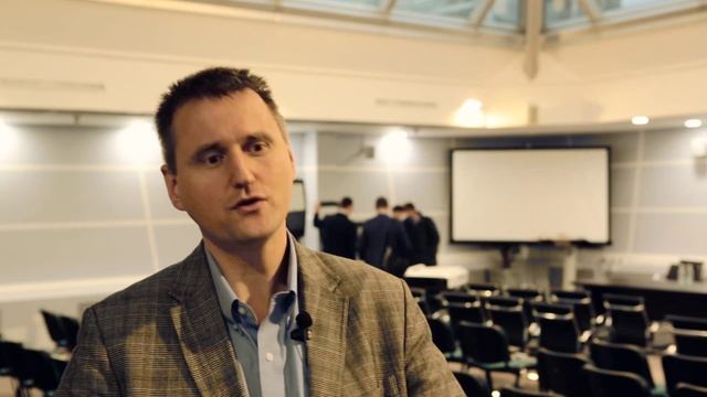 Экспо-центр. Светотехническая выставка. Конференция.