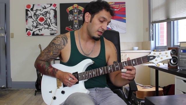 How to play Eruption by Van Halen Guitar Solo Lesson wtabs