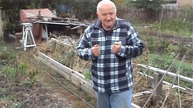 Бублик Б А  🌿 Сорняки в огороде и на грядках  📏- Огород без хлопот👍