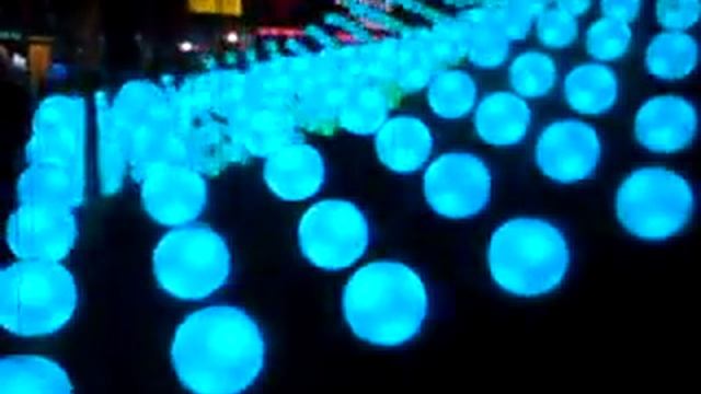 IBM flying pixels at CEBIT 3