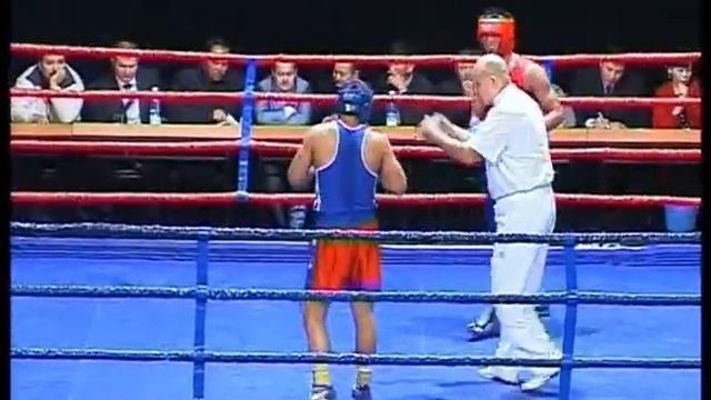 Спорт. Бокс. Чемпионат Бишкека-2008. Айдар Орозбаков-Дильшот Джалалов.