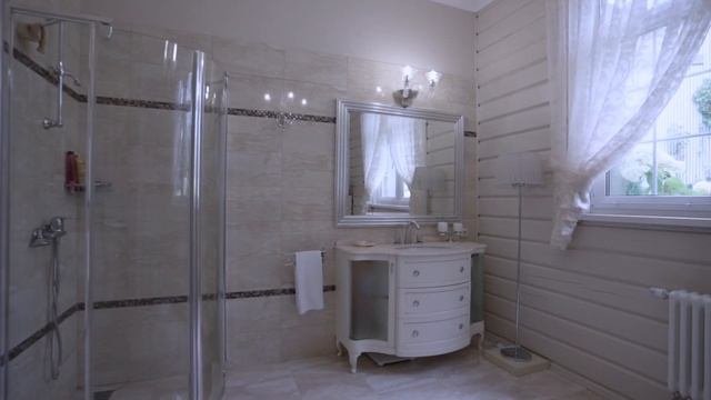 Усадьба из клееного бруса на берегу реки  КП ВИК  40 км по Киевскому шоссе