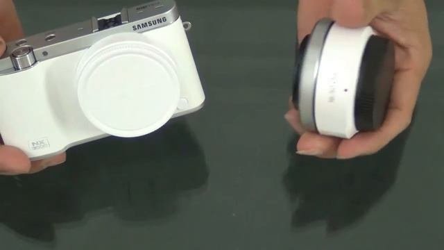SAMSUNG NX3000