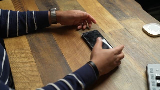 The BEST Otterbox Case?! iPhone 14 Pro Max OtterGrip w/Interchangeable Buttons!