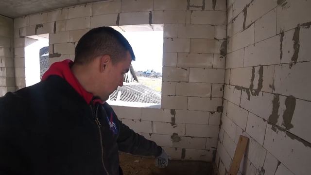 Продолжаю строить дом, проложил канализацию, дом своими руками