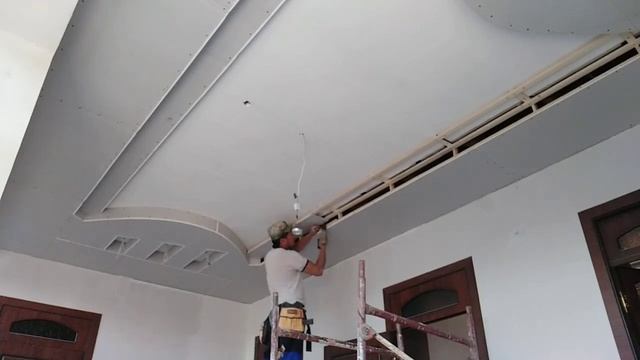 ТРАВЕРТИН.. ГИПСОКАРТОН..ПОТОЛОК ДЕКОР.