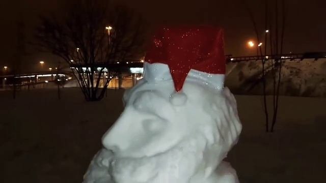 Как слепить деда мороза из снега ⛄  ❄  How To Make Snowman ⛄❄