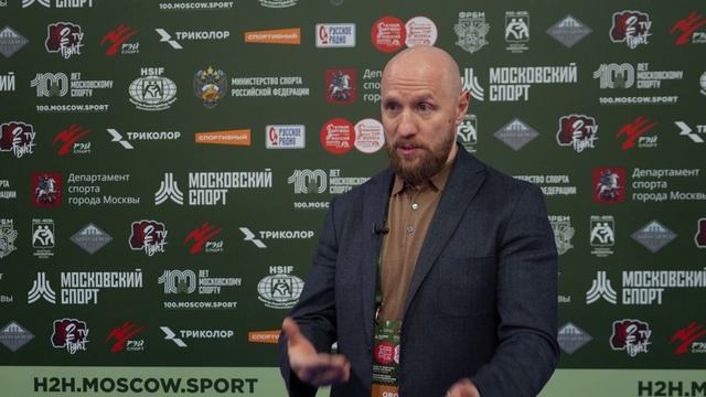 Видеоинтервью с президентом МФРБ Сергеем Астаховым по итогам первого соревновательного дня .
