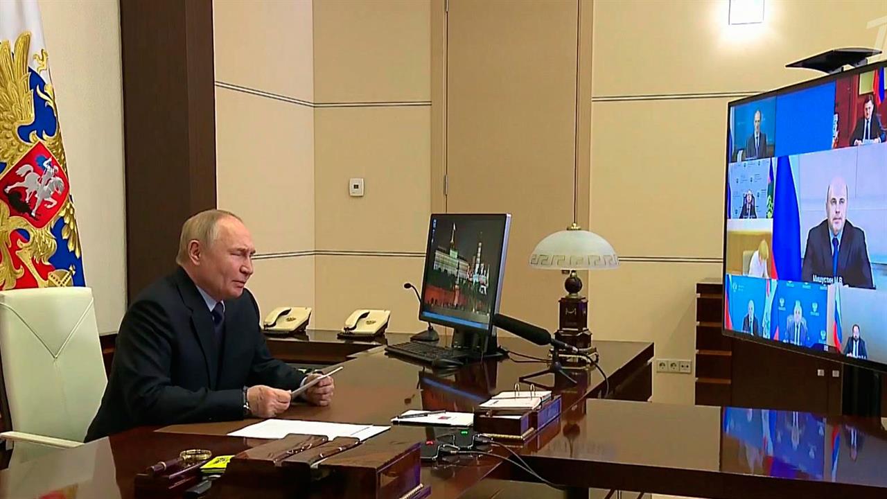 Владимир Путин заявил о необходимости перейти к более широкому внедрению цифрового рубля