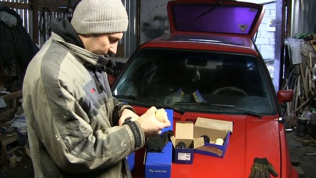 Задние амортизаторы Гольф 2