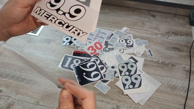 Наклейки 9.9 Mercury