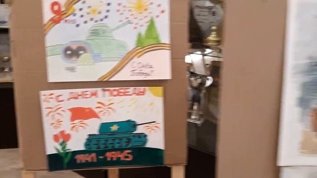 Выставки рисунков "Великая и легендарная "