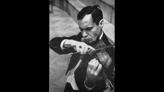 Leonid Kogan plays Schubert Ave Maria (live)